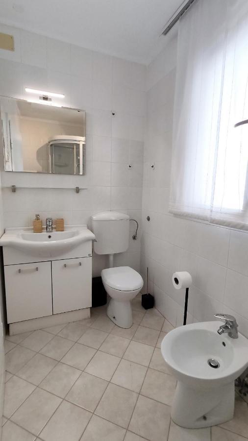 Maravea - New ❷⓿❷❸ Apartment Izola Bagian luar foto
